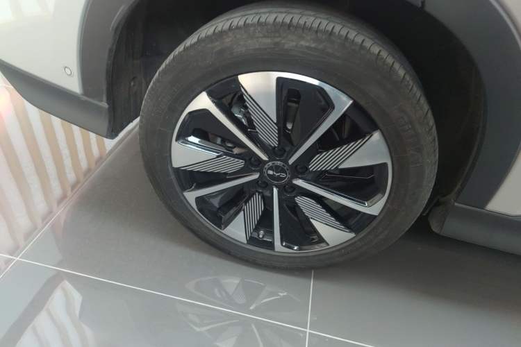 Used BYD Song PLUS New Energy 2025 EV Intelligent Driving Version 520km Premium Model
