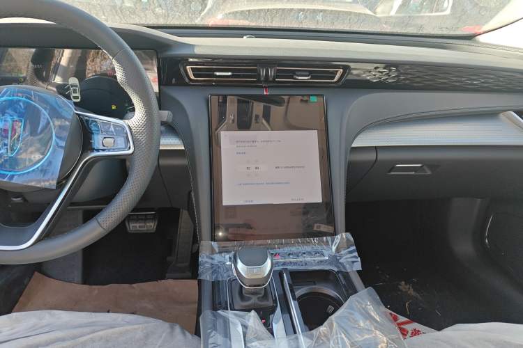 Used Hongqi H5 2024 1.5T DCT Smart Connect Flagship Edition
