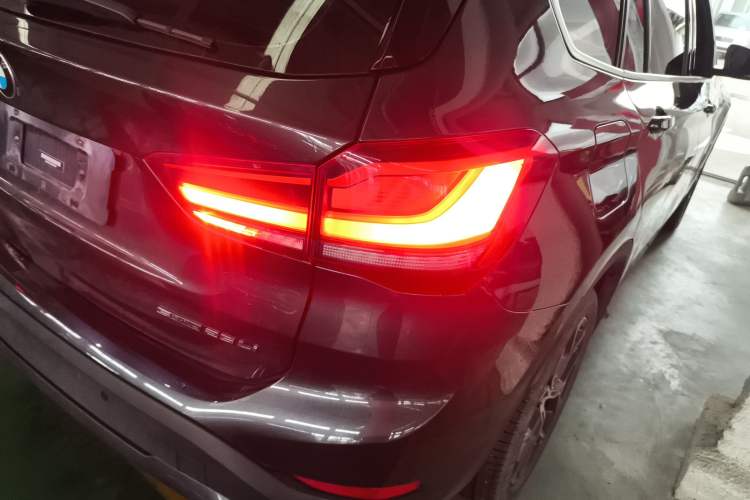 Used BMW X1 2022 sDrive25Li Leading Model
