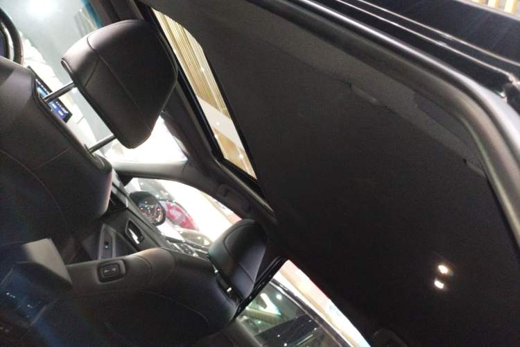 Used Toyota Avalon 2022 Dual-Engine 2.5L Luxury Edition