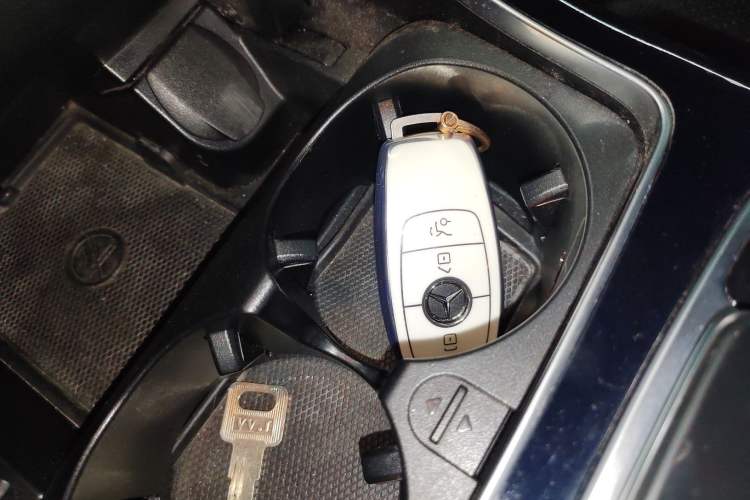 Used Mercedes-Benz GLC 2020 GLC 260 L 4MATIC Dynamic Model