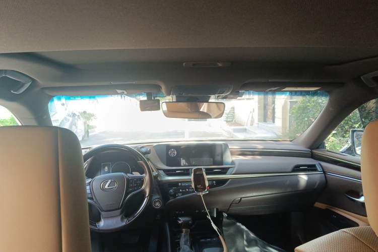 Used Lexus ES 2018 200 Luxury Edition China V Standard