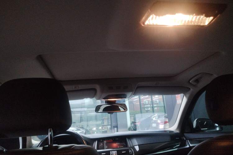 Used BMW 5 Series 2014 525Li Luxury Design Package
