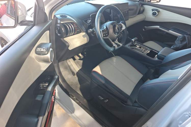 Used BYD Yuan PLUS 2022 430 km Luxury Version
