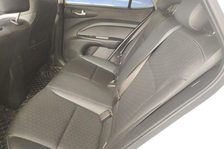 Used Kia kx1 Stonic 2019 1.4L Automatic Sport Edition China VI