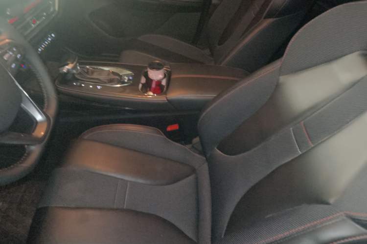 Used Oshan X5 2021 Revised Version 1.5T DCT Luxury Edition