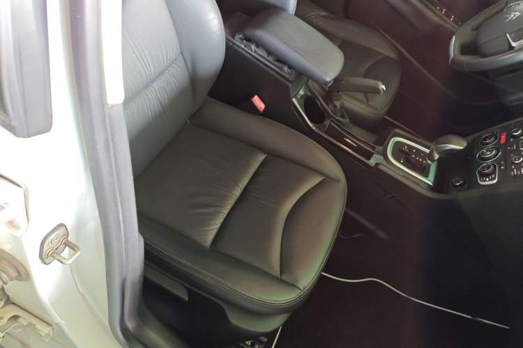 Used Citroen C4L 2015 1.2T Automatic Prestige Edition
