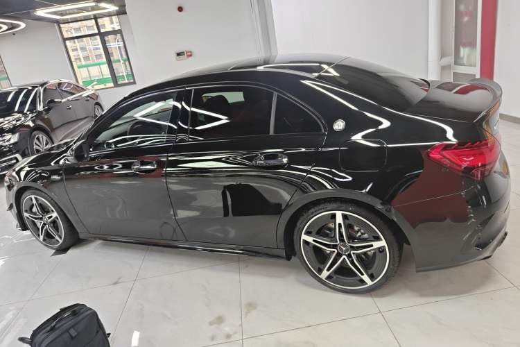 Used Mercedes-Benz A-AMG 2025-Year Restyled AMG A 35 L 4MATIC