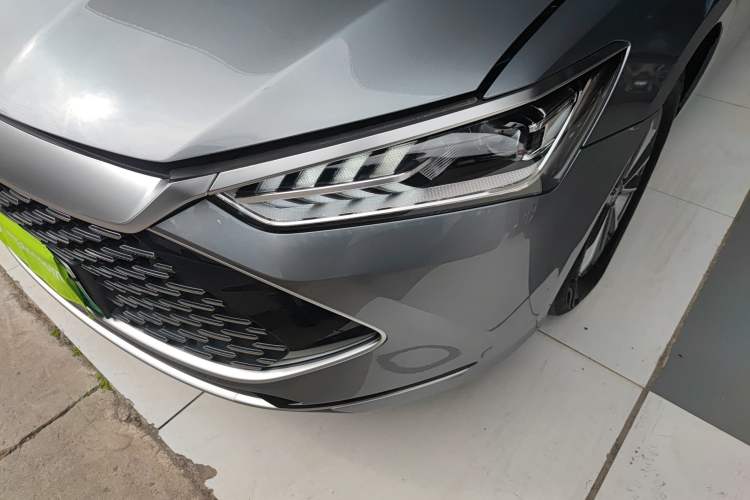 Used BYD Qin PLUS 2024 HONOR Edition DM-i 55KM Leading Model