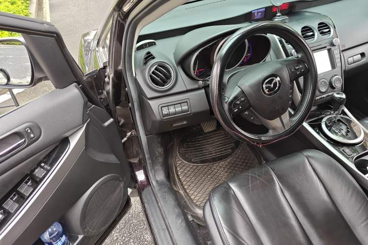 Used Mazda CX-7 2014 2.5L 2WD Luxury Edition
