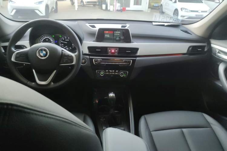Used BMW X1 2019 sDrive20Li Leading Model
