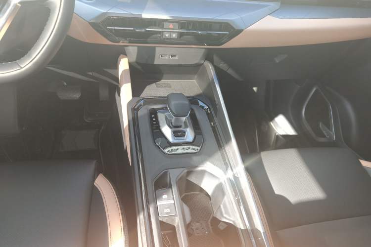 Used Geely Auto Haoyue PRO 2024 1.5T DCT Zongheng+