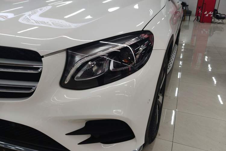 Used Mercedes-Benz GLC 2019 Facelift GLC 260 L 4MATIC Luxury Model