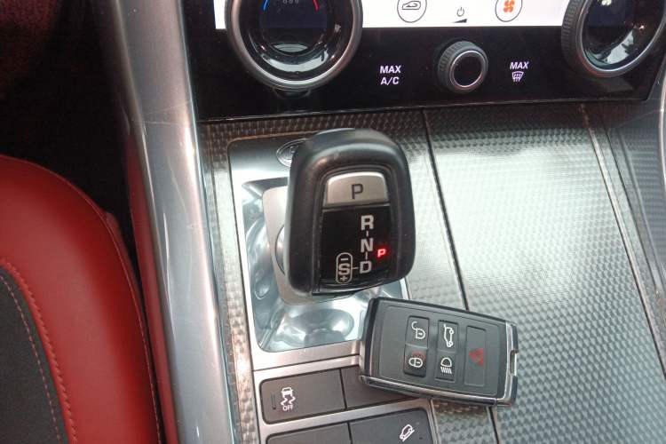 Used Land Rover Range Rover Sport 2021 3.0 L6 YAO Black Edition