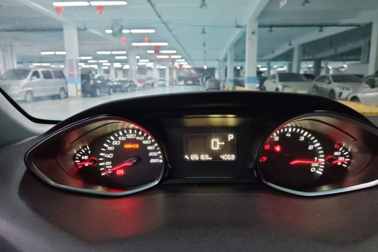 Used Peugeot 308S 2015 1.2T Automatic Jingchi Edition
