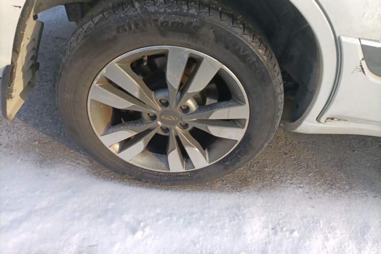 Used Chery Tiggo 3 2016 1.6L Manual ZhiShang Edition
