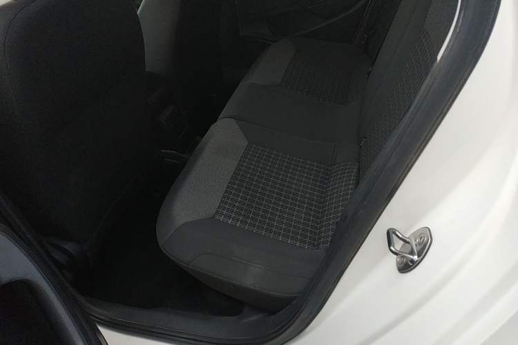 Used Volkswagen Polo 2014 1.4L Automatic Comfort Edition
