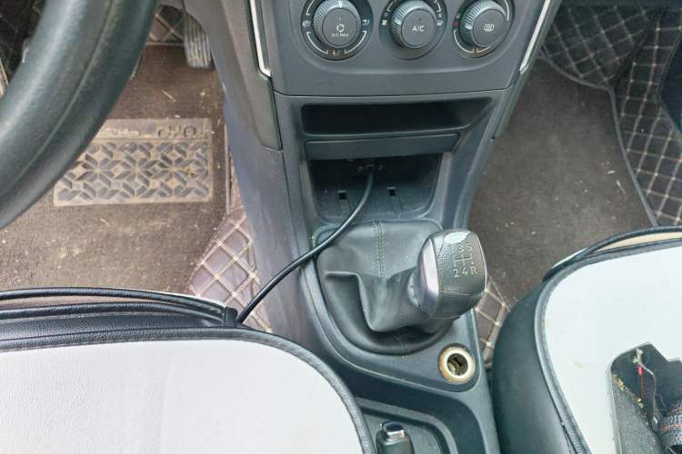 Used Peugeot 308 2014 Enjoy Edition Classic 1.6L Manual YouShang Model
