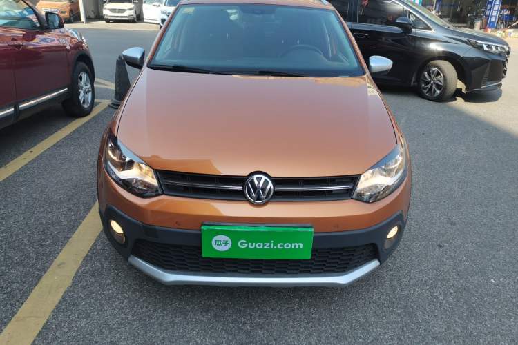 Used Volkswagen Polo 2014 1.6L Cross Polo Automatic
