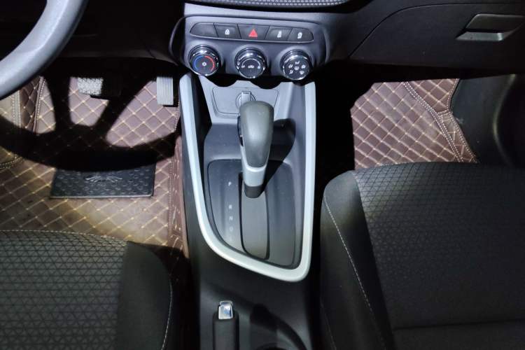 Used Chevrolet Cavalier 2020 325T Automatic Enjoyment Edition
