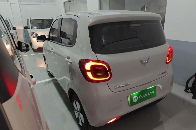 Used Wuling Hongguang MINIEV 2025 Four-Door Version Advanced Edition