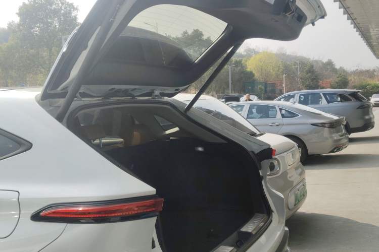 Used Toyota Venza 2022 2.0L CVT Four-Wheel Drive Supreme Edition
