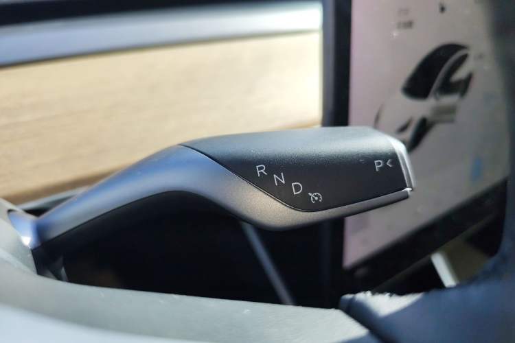 Used Tesla Model 3 2019 Standard Range Rear-Drive Upgraded Version
