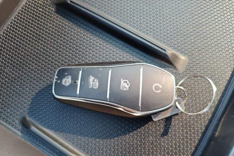 Used BYD Qin PLUS 2025 DM-i Smart Drive 55KM Leading Model
