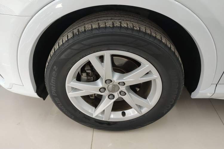 Used Audi Q3 2017 30 TFSI Fashion Model
