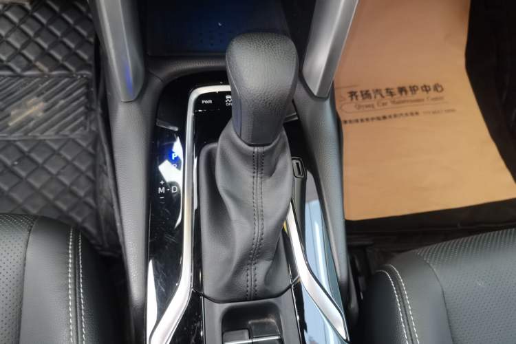 Used Toyota FRONTLANDER 2024 2.0L CVT Leading Plus Edition
