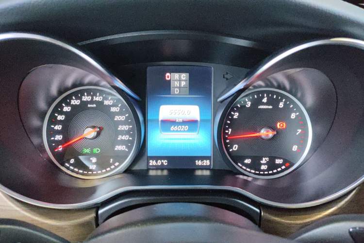 Used Mercedes-Benz V-Class 2021 V 260 Prestige Edition