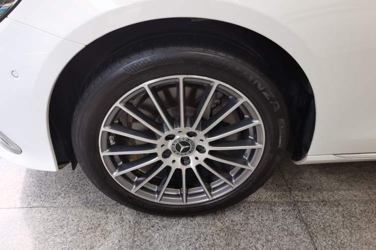 Used Mercedes-Benz E-Class 2023 E 260 L
