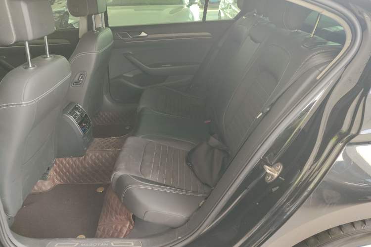 Used Volkswagen Magotan 2020 330TSI DSG Luxury Edition
