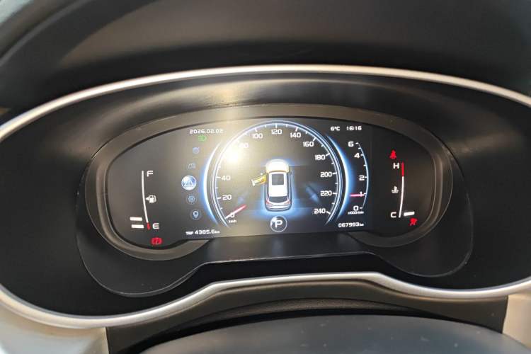 Used Geely Auto Emgrand X7 Sport 2018 1.8TD Automatic Two-Wheel Drive Smart Connect 4G Internet Edition