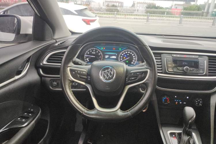 Used Buick GT 2018 18T Automatic Elite Model
