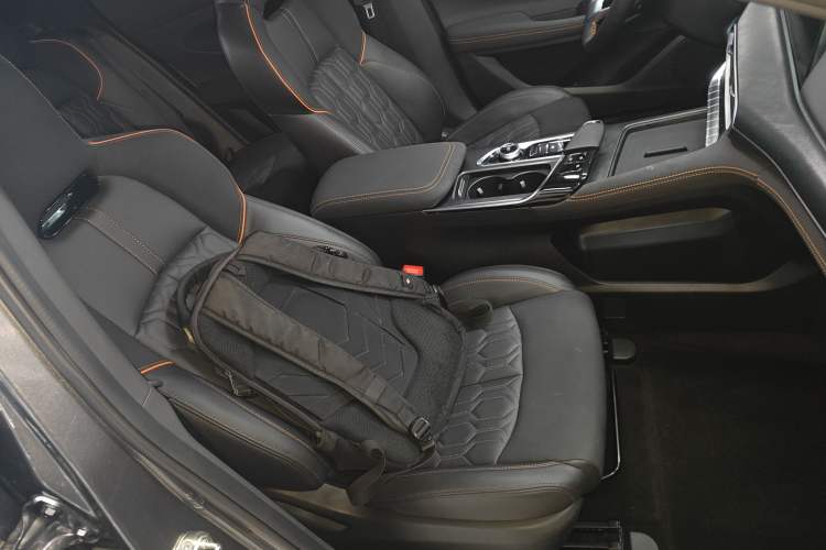 Used Changan UNI-T 2022 1.5T Prestige Version
