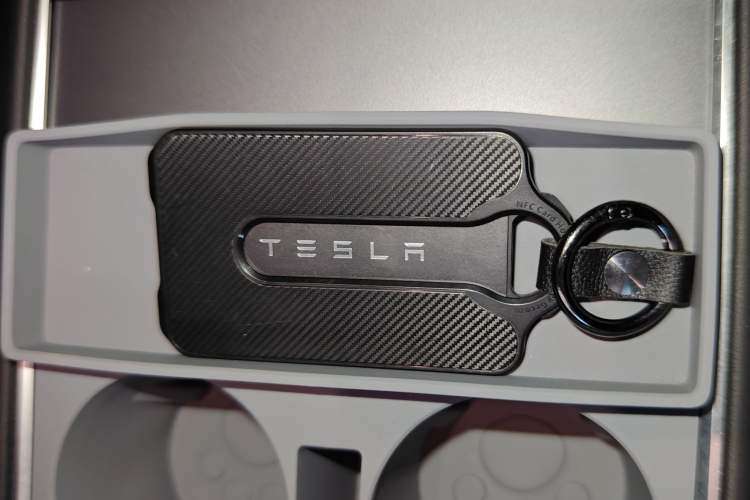 Used Tesla Model Y 2022 Rear-Wheel-Drive Version
