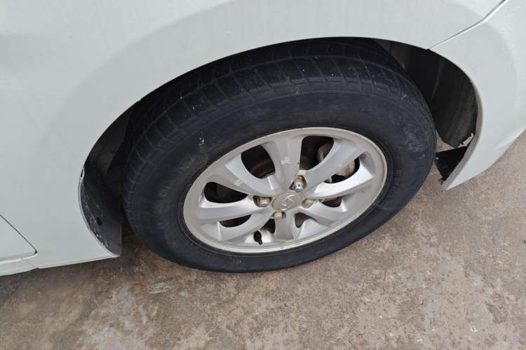 Used Hyundai Verna 2014 1.4L Manual Smart GLS Trim
