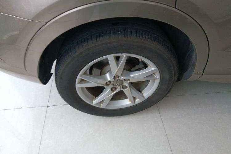 Used Audi Q3 2017 30 TFSI Fashion Model
