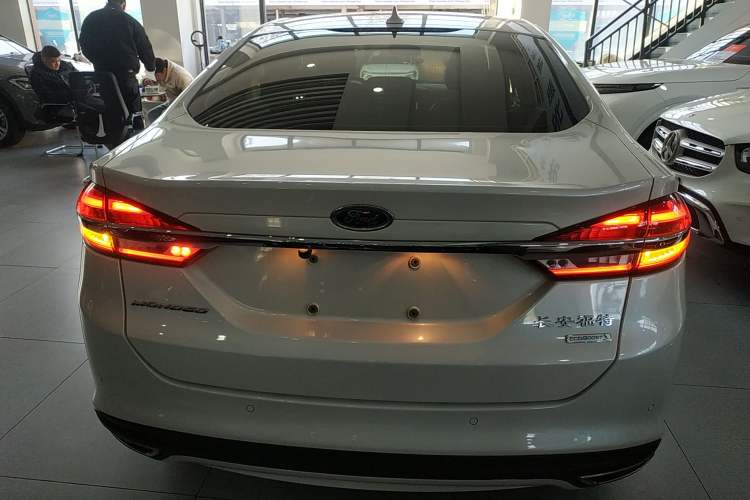 Used Ford Mondeo 2018 EcoBoost 180 Fashion Edition
