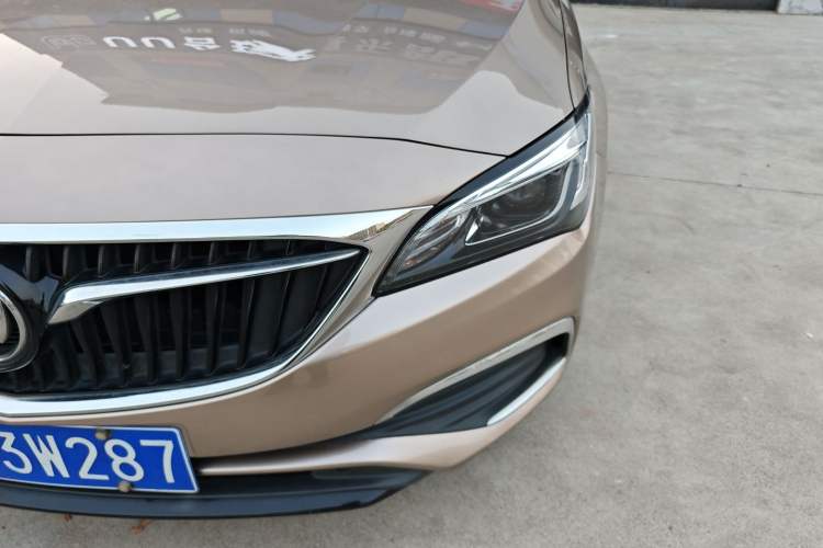 Used Buick Verano 2019 Sedan 15S Automatic Leading Model