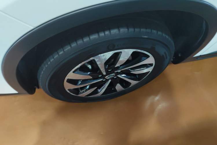 Used GAC Trumpchi GS4 2018 200T G-DCT Two-Wheel Drive Elite Edition