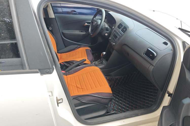 Used Volkswagen Polo 2016 1.4L Automatic Trendy Model
