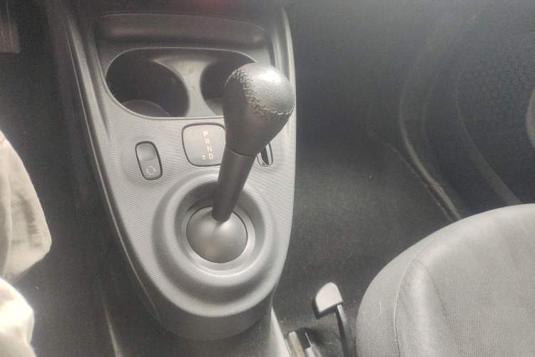 Used  fortwo 2015 1.0L 52 kW hardtop Dynamic version
