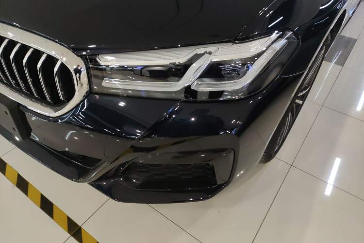 Used BMW 5 Series 2023 Restyled 530Li Leading Edition M Sport Package
