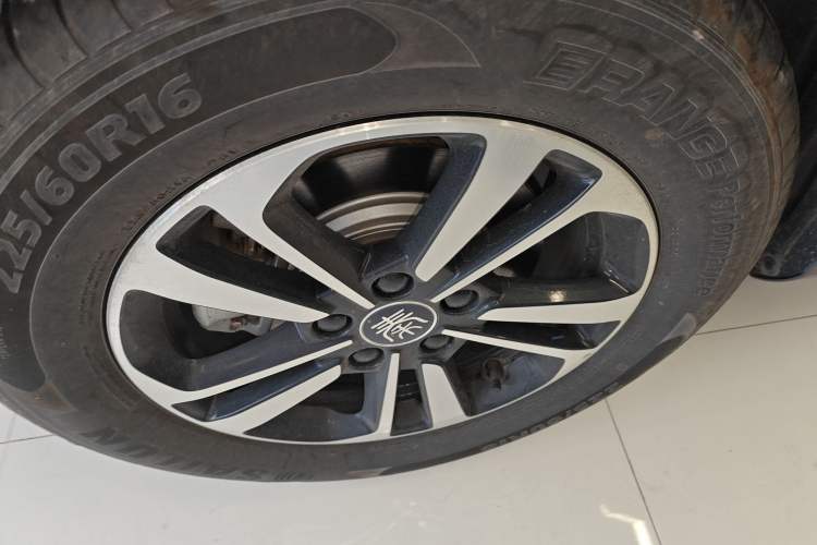 Used BYD Qin PLUS 2025 DM-i Smart Drive 120KM Superior Model