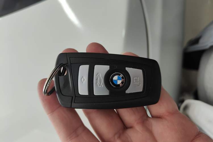 Used BMW 5 Series 2017 520Li Elegant Edition
