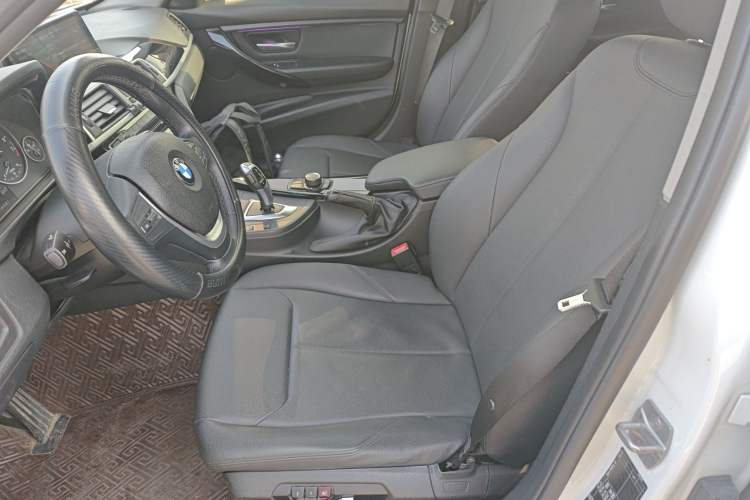 Used BMW 3 Series 2017 318Li Fashion Model