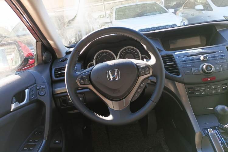 Used Honda Spirior 2013 2.4L Luxury Edition
