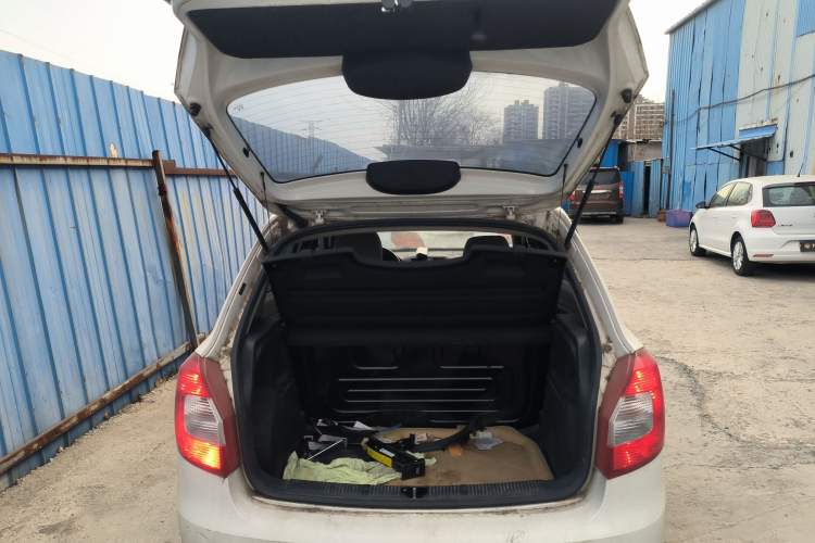 Used Skoda Fabia 2014 1.4L Manual Crystal Edition